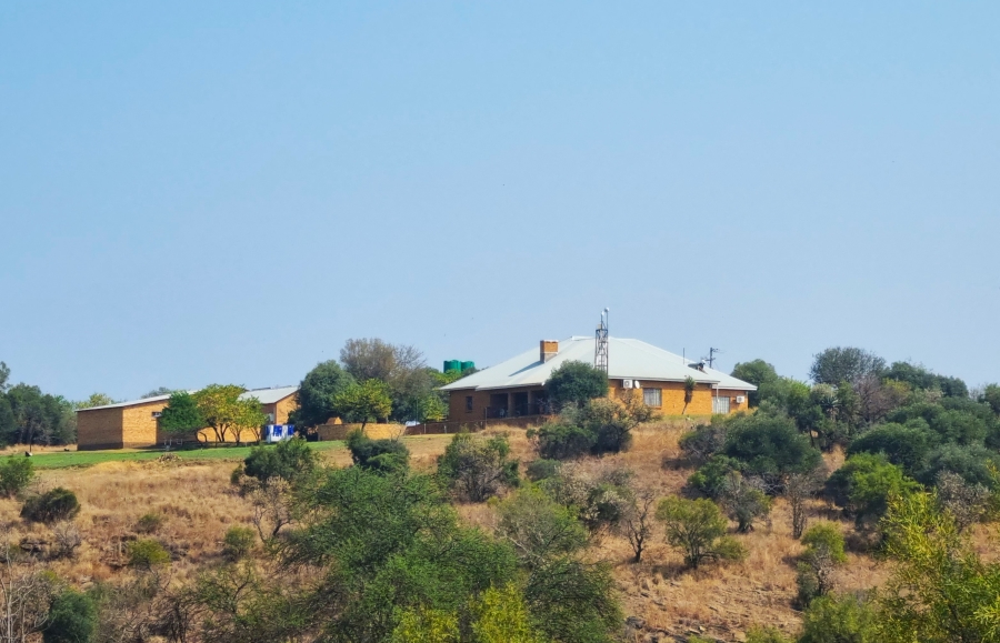 Commercial Property for Sale in Swartruggens North West